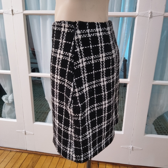 Storia Tweed Mini Skirt Size Medium - Picture 2 of 4